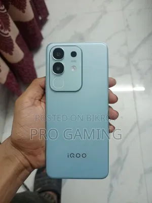 নতুন আইকিউওও ৮ জিবি