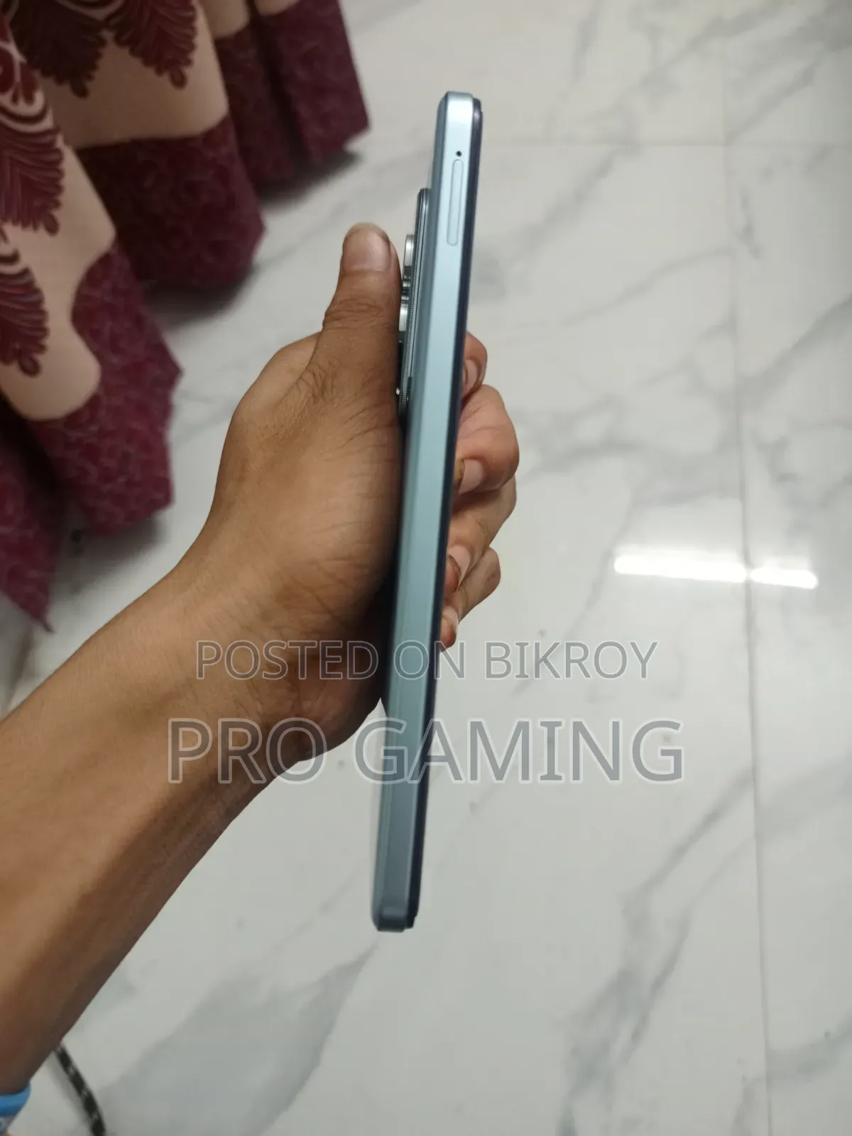 নতুন আইকিউওও ৮ জিবি