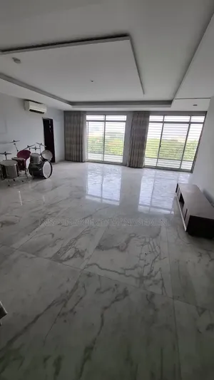 4bdrm Apartment in Insaf Property, Gulshan for Rent
