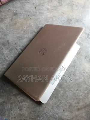 Laptop HP Pavilion 15 8GB Intel Core I5 HDD 1T
