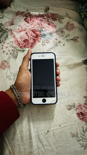 Apple iPhone 6s 64 GB Silver