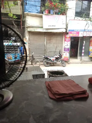 একজন কারি গর লাগবে