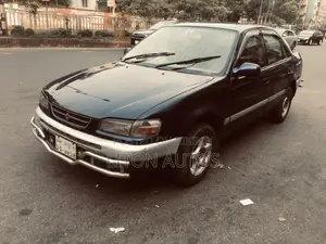Toyota Corolla Sedan 1996 Blue