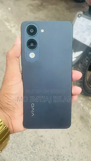 Vivo Y29s 128 GB Silver
