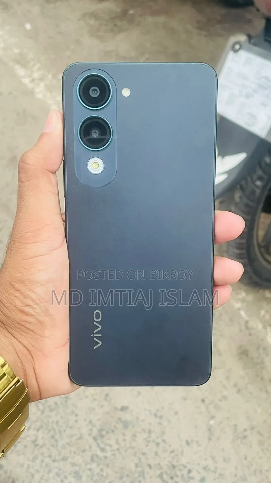 Vivo Y29s 128 GB Silver