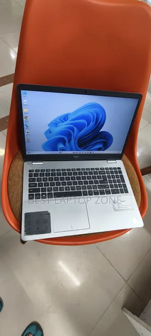 Laptop Dell Inspiron 15 8GB Intel Core I5 SSD 256GB