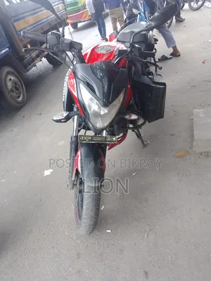 বাজাজ পালসার এনএস ১৬০ ২০১৯ লাল