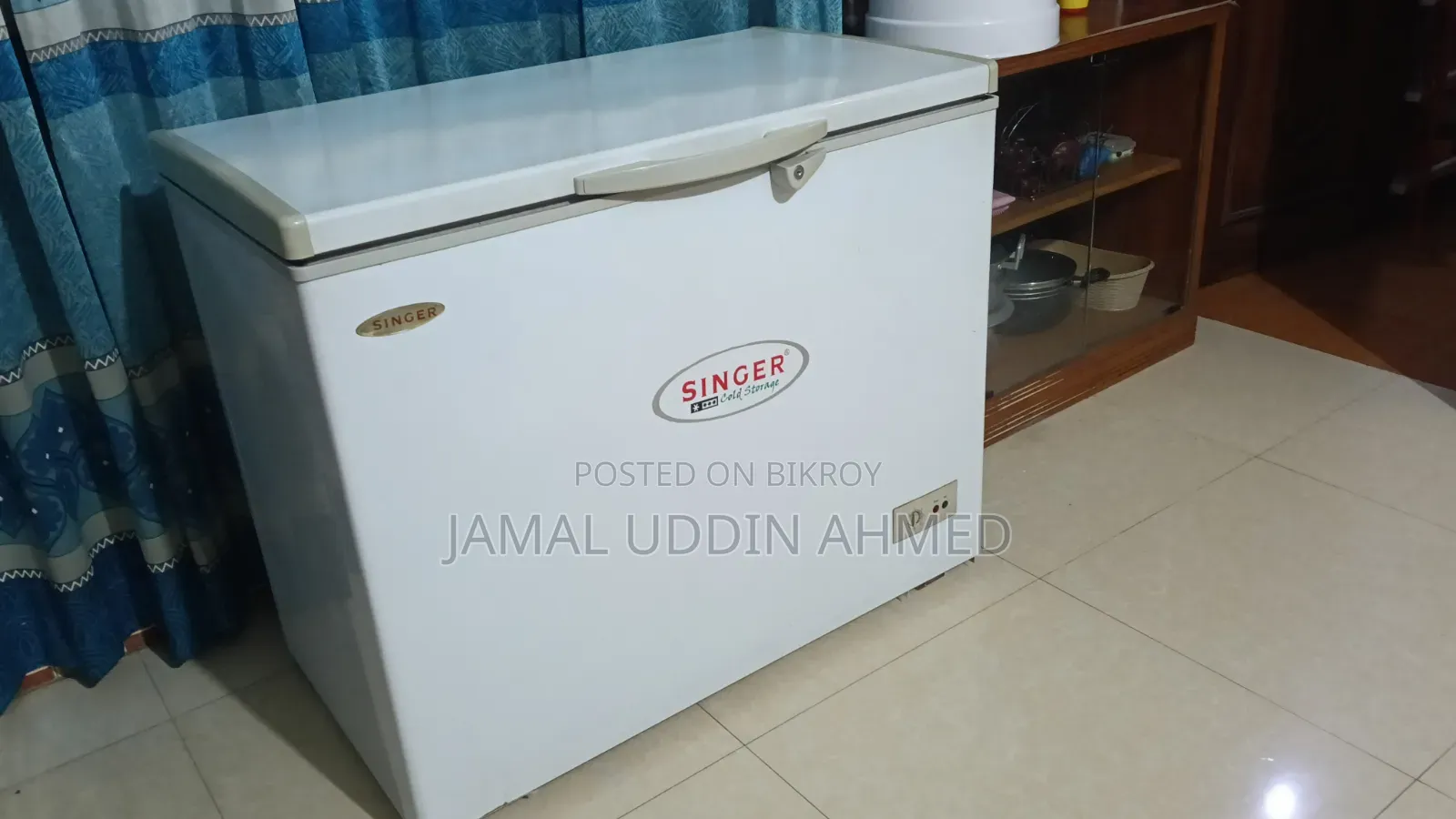 Singer 300 Liter Deep Freezer