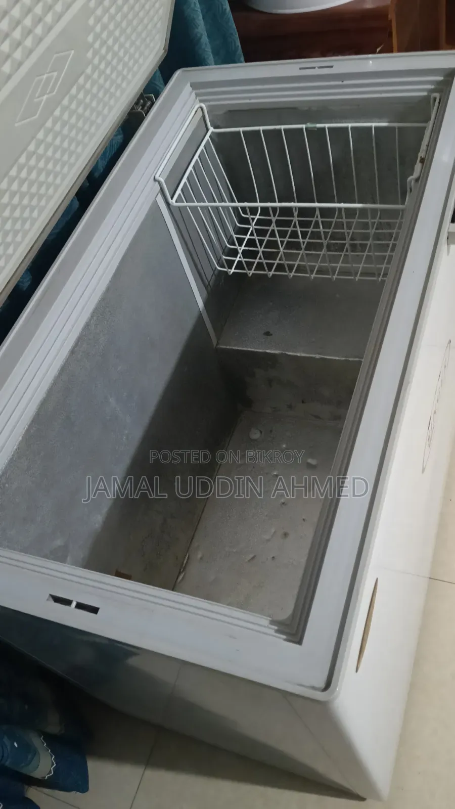 Singer 300 Liter Deep Freezer