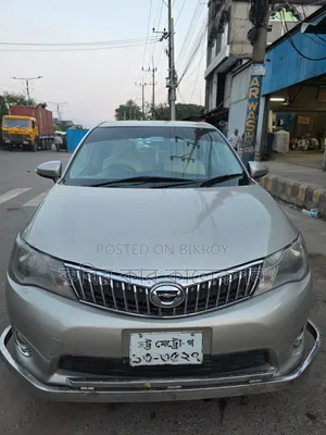টয়োটা এক্সিও ২০১২ বেইজ