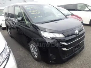 Toyota Noah 2022 Black