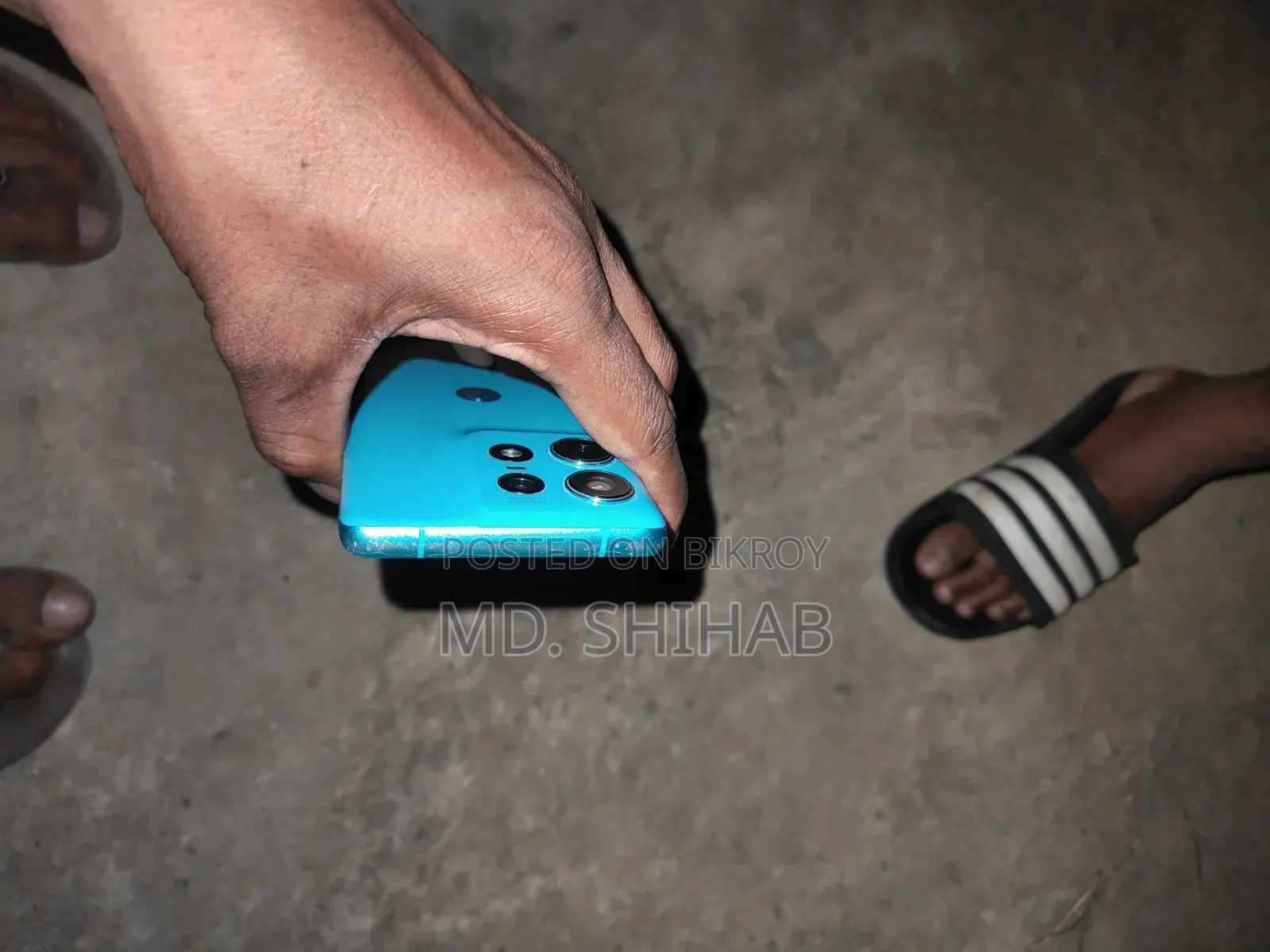 মটোরোলা এজ ৫০ প্রো ২৫৬ জিবি ব্লু