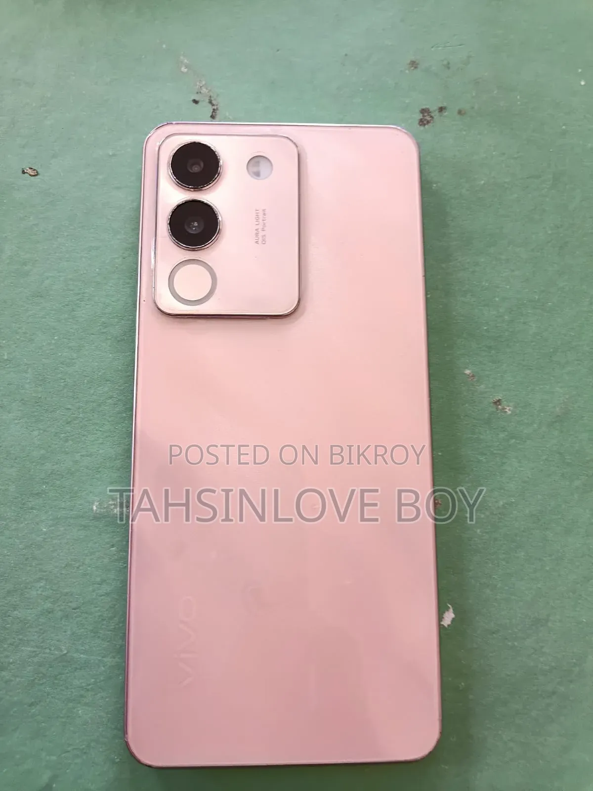 Vivo Y200 128 GB Gold
