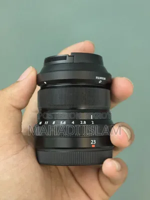 Fujifilm Lens and Godox Flashlight