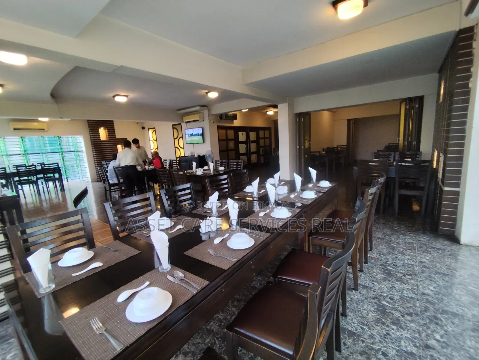 2850-SQFT Furnished Restaurant Commercial Space Rent Banani Road-11