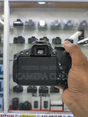 Canon 700d With 18-55mm STM Lens