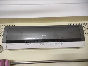 গ্রি ১.৫ টন এসি