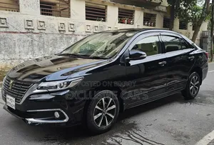 টয়োটা প্রিমিও ২০১৭ কালো