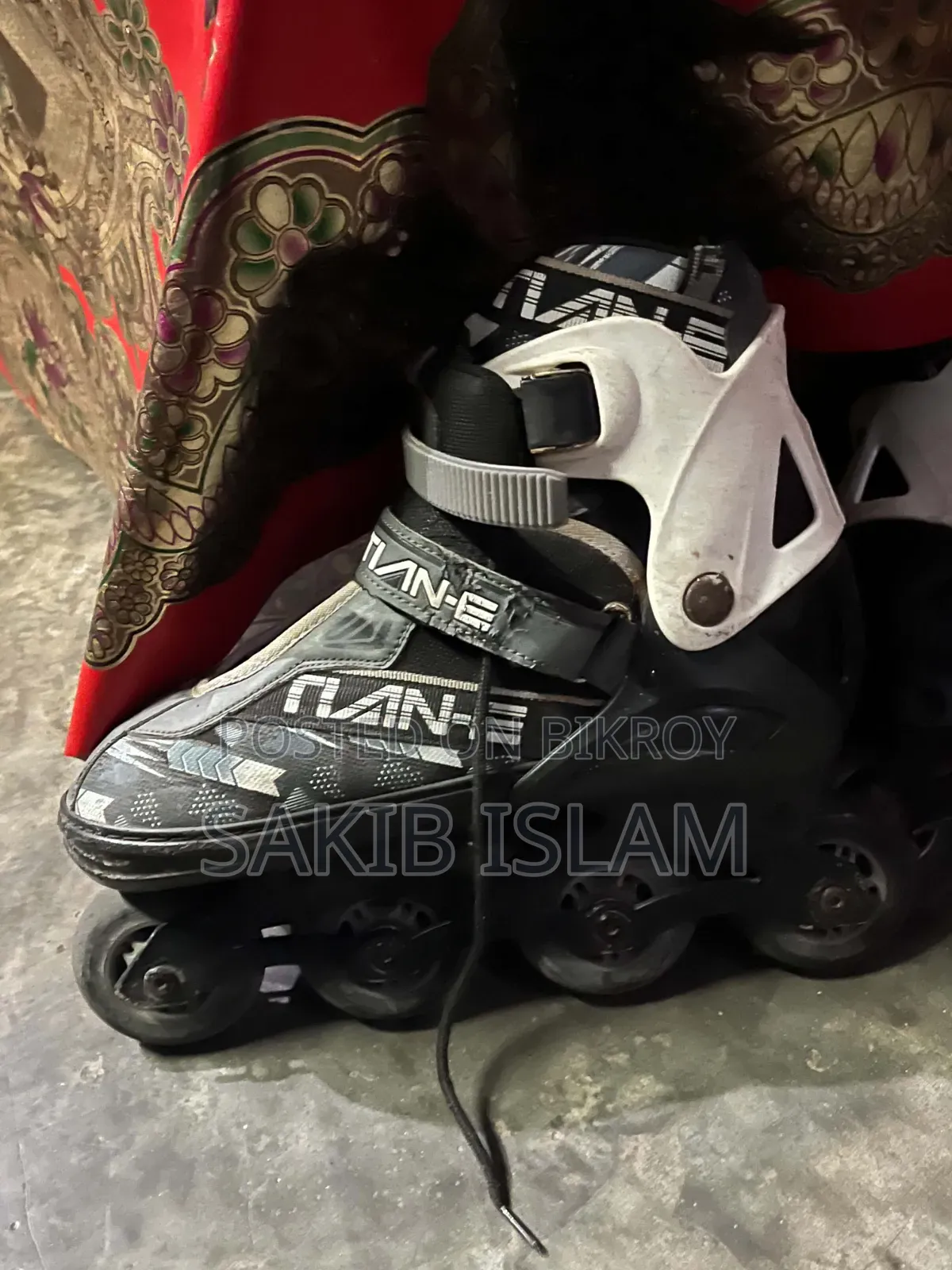 Skating Shoes