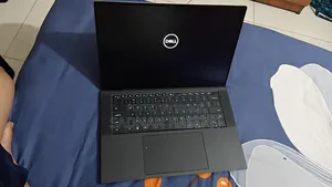 Laptop Dell XPS 15 32GB Intel Core I9 HDD+SSD 1T