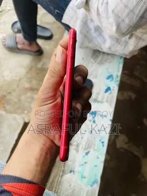 Apple iPhone 11 256 GB Red