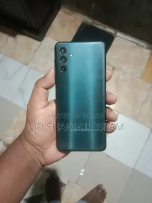 স্যামসাং গ্যালাক্সি এ০৪এস ৬৪ জিবি নীল