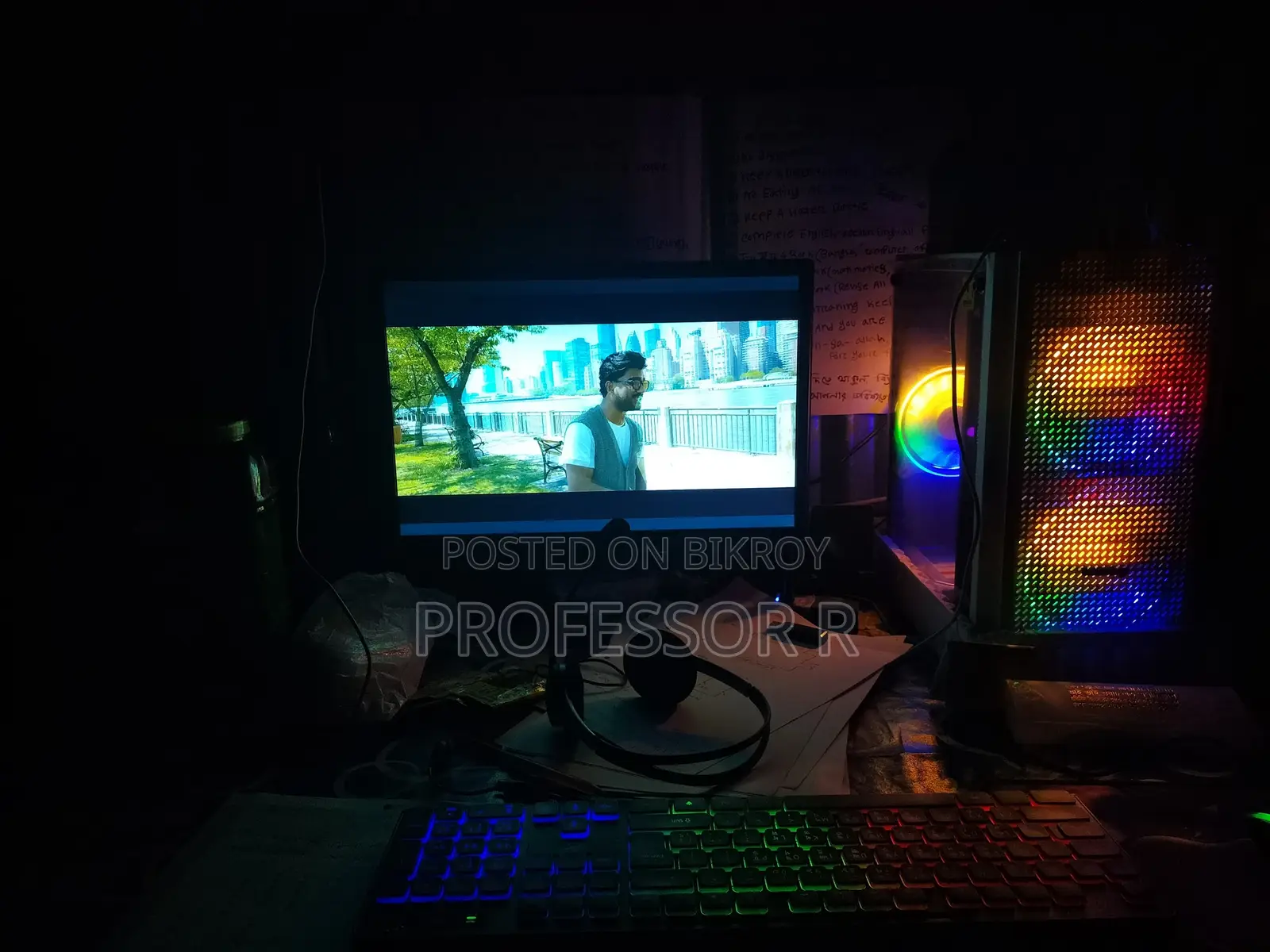Gigabyte GA-H110MSTX-HD3-ZK 8GB Intel Core I3 HDD+SSD 1T