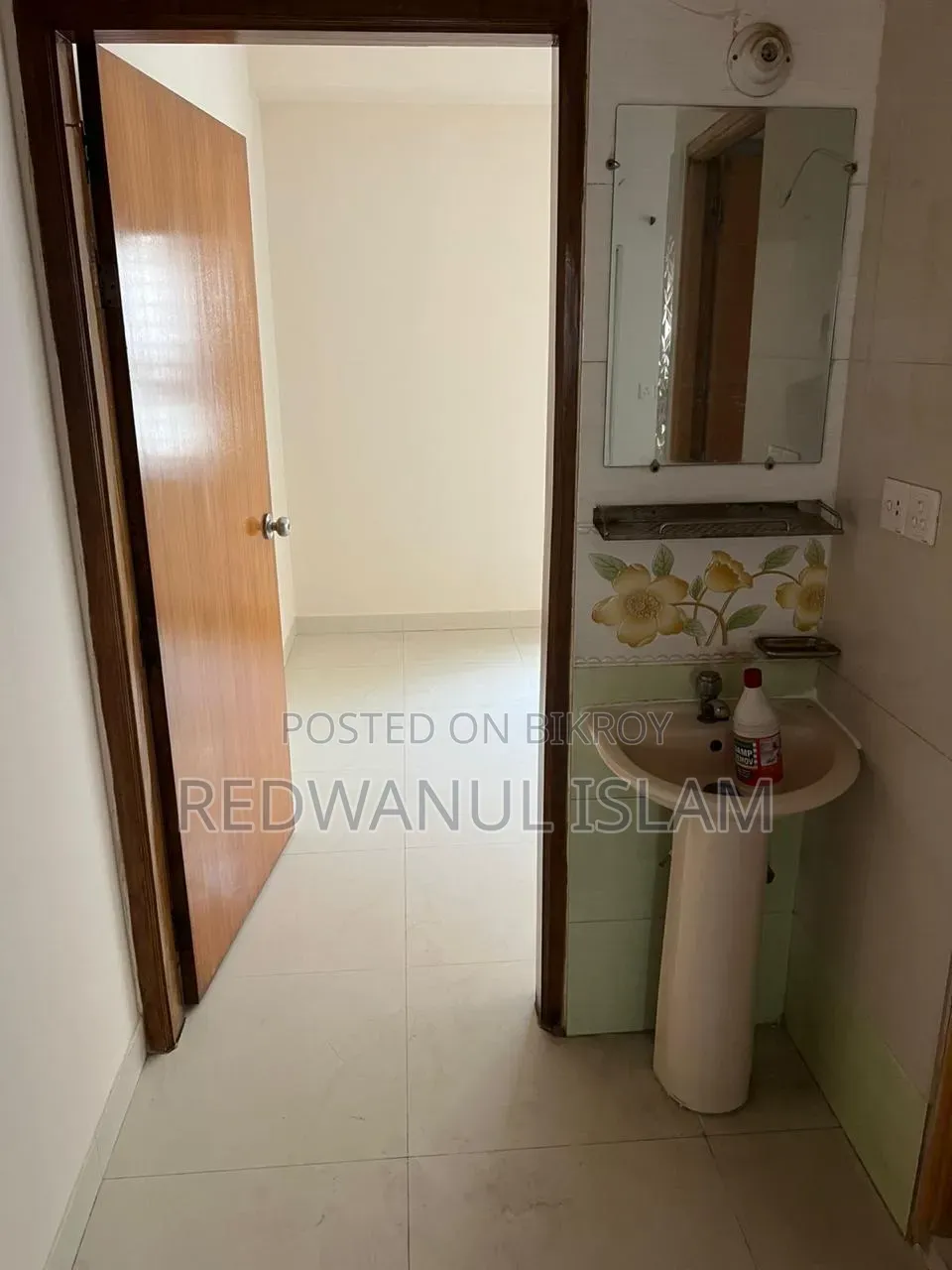 3bdrm Apartment in Banasree for Rent