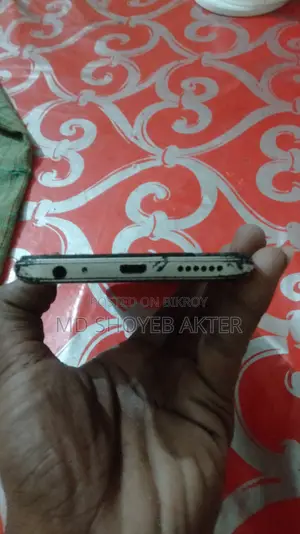 Infinix Hot 12i 64 GB Bronze