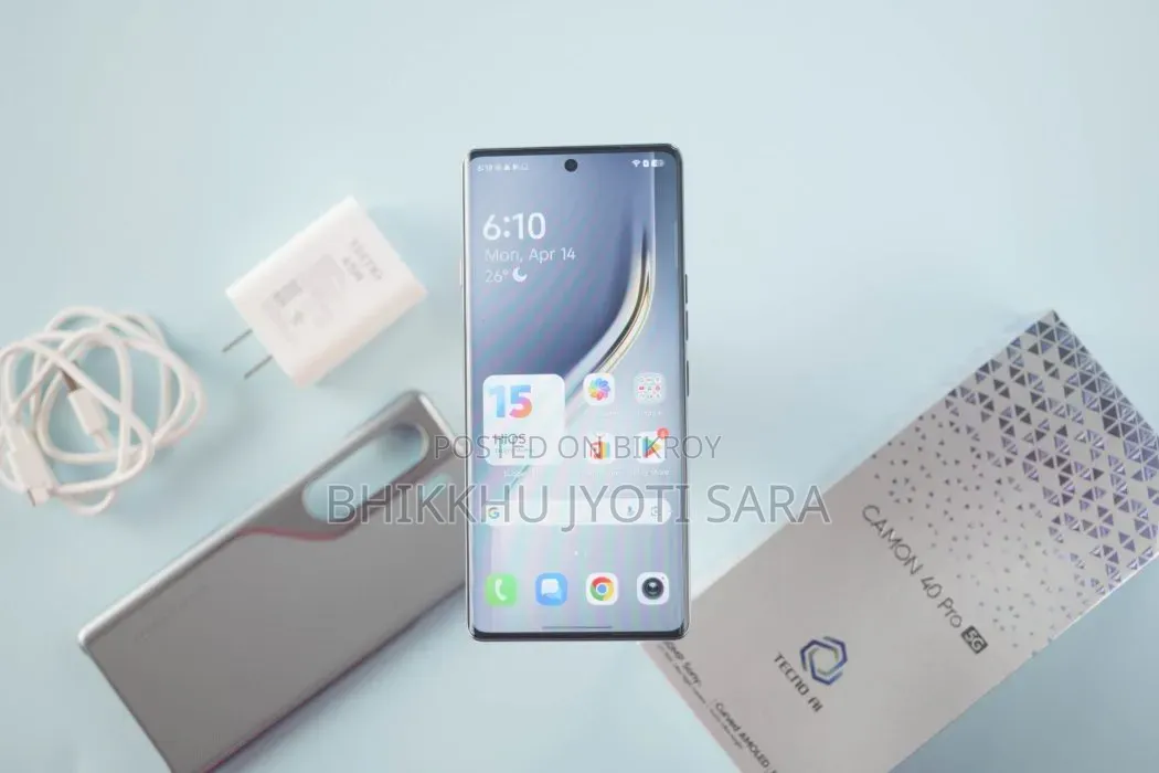 Tecno Camon 40 Pro 4G 256 GB White