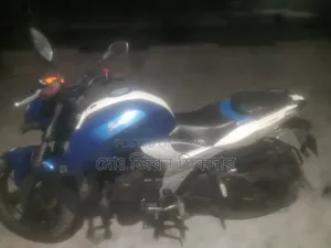TVS Apache RTR 160 4V 2020 Blue