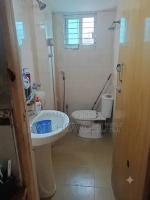 শ্যামলী মেইন রোডে বাণিজ্যিক জায়গা বিক্রয় হবে