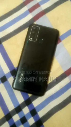 Vivo Y30 128 GB Blue