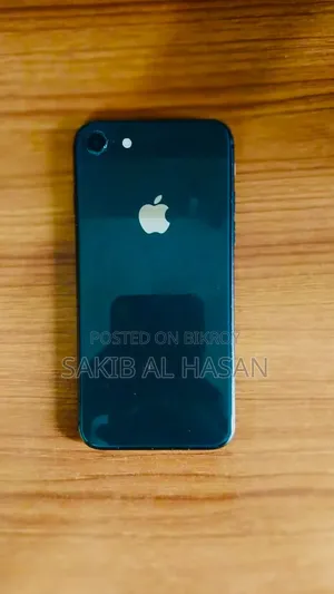 অ্যাপল আইফোন ৮ ২৫৬ জিবি ব্ল্যাক