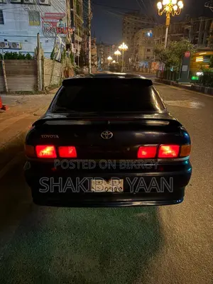 Toyota Sprinter 2000 Blue