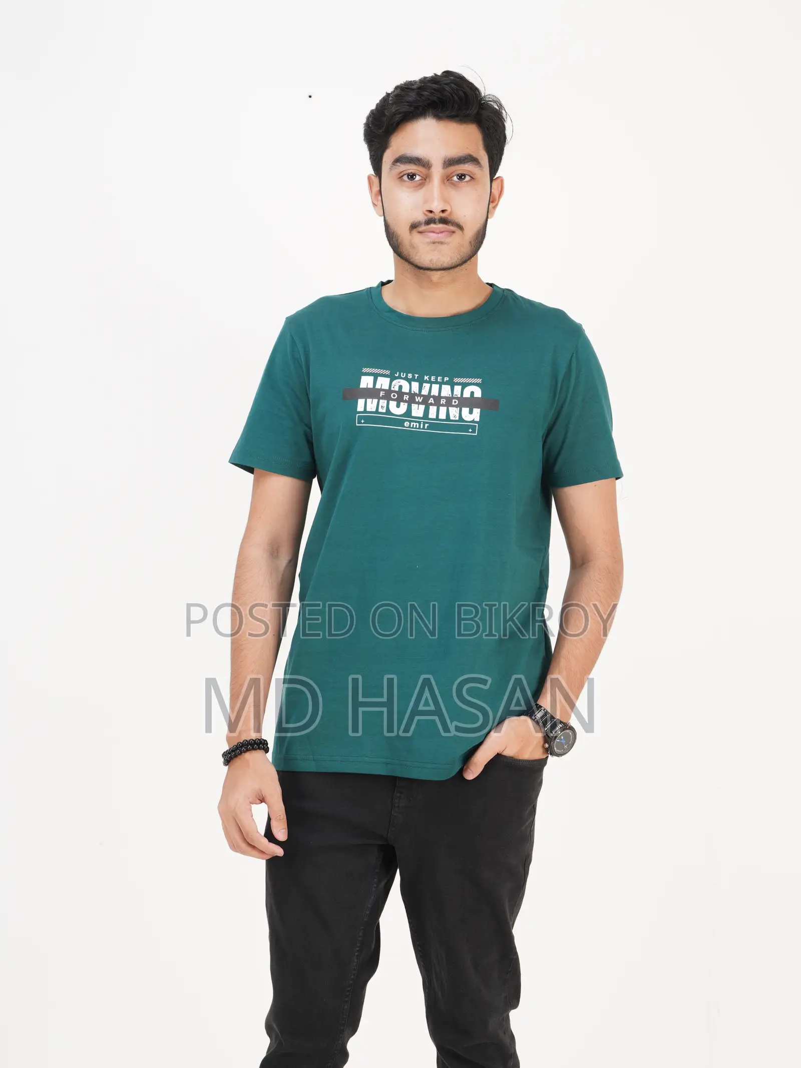 অ্যাগ্রেসিভ স্টাইল অফ প্রিন্টেড গ্রিন