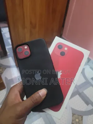 Apple iPhone 13 128 GB Red