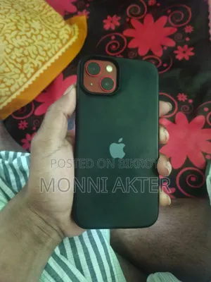 Apple iPhone 13 128 GB Red