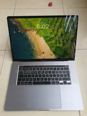 Laptop Apple MacBook Pro 2019 32GB Intel Core I7 SSD 512GB