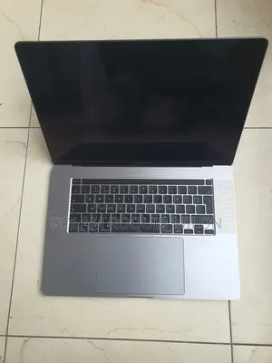 Laptop Apple MacBook Pro 2019 32GB Intel Core I7 SSD 512GB