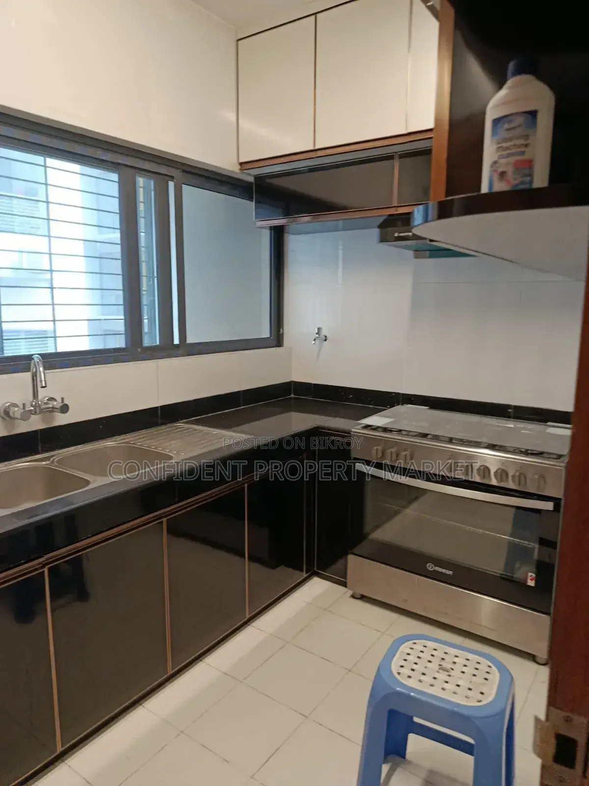 Furnished 4-bedroom Apartment in Gulshan for Rent
