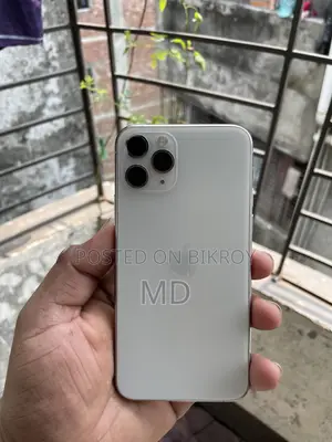 অ্যাপল আইফোন ১১ প্রো ২৫৬ জিবি সাদা
