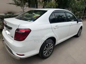 Toyota Axio 2018 White