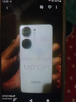 iQOO 256 GB White