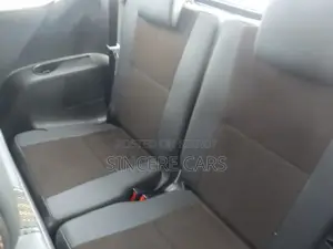 Toyota Sienta 2021 Brown