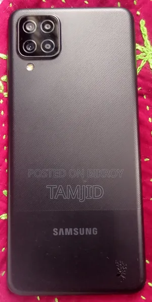 স্যামসাং গ্যালাক্সি এ১২ ৩২ জিবি ব্ল্যাক