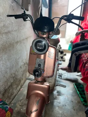 Bajaj Discover 100 2025