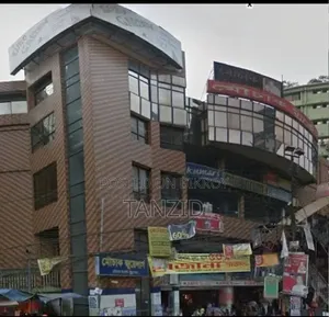 মৌচাক মার্কেট দ্বিতীয় তলায় দোকান ভাড়া