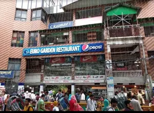 মৌচাক মার্কেট দ্বিতীয় তলায় দোকান ভাড়া