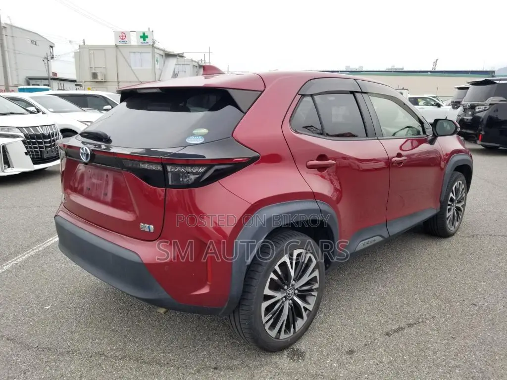 Toyota Yaris Cross 1.5 Hybrid Front Wheel Drive 2021 Red